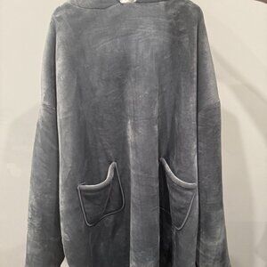 Plush Sweatshirt Blanket